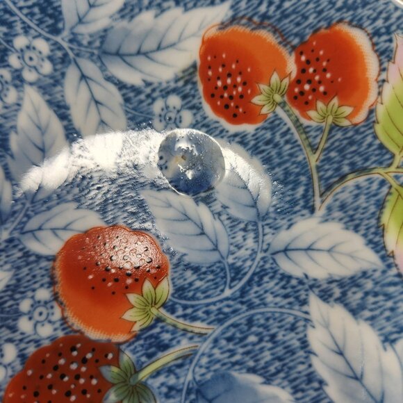 Vintage Andrea by Sadek Bowl Blue Floral Leaf & Strawberry Design - Made in Japa - Picture 8 of 8